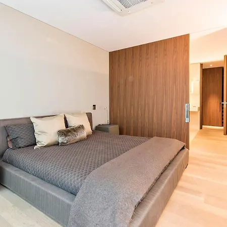 Central With Picturesque Mountain & Lake Views בית נופש סנט מוריץ